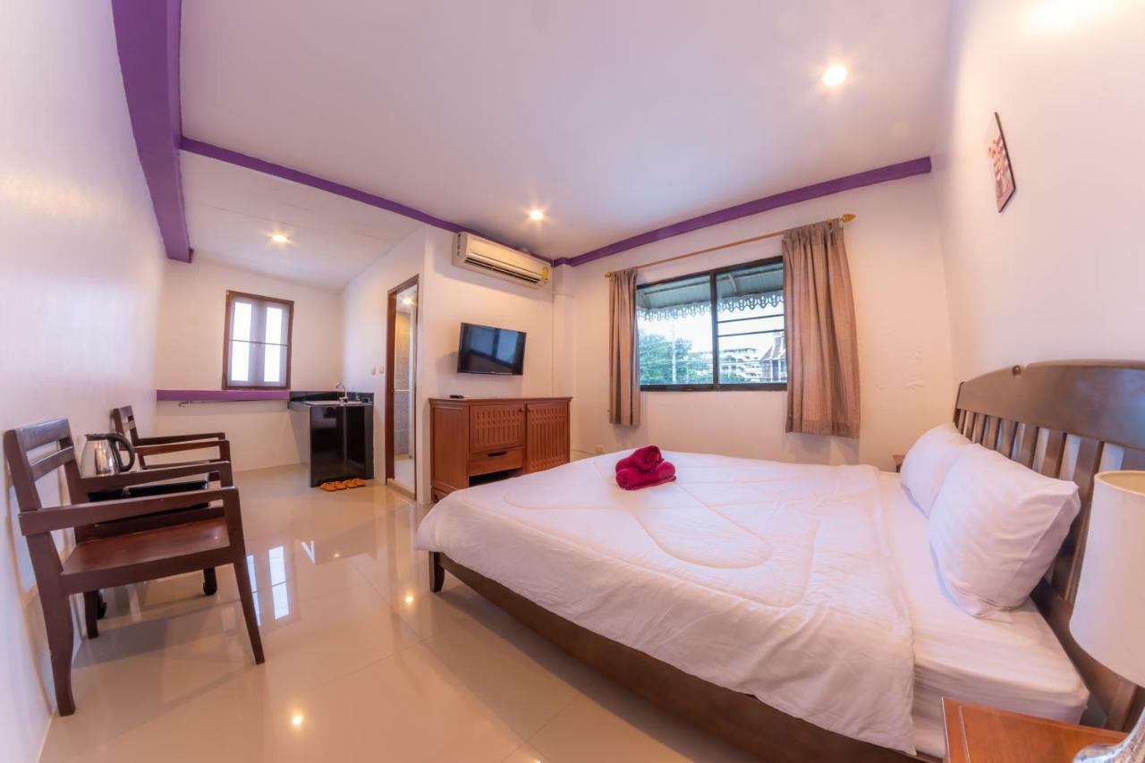 Enrico Hostel Patong المظهر الخارجي الصورة